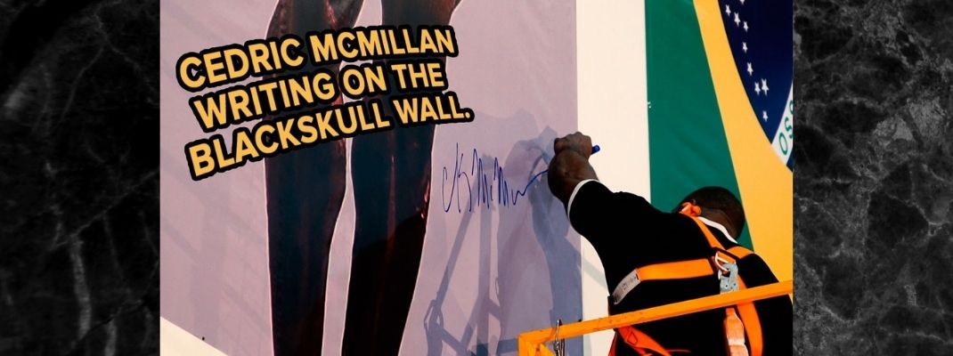 Cedric McMillan assina Foto Oficial na BlackSkull